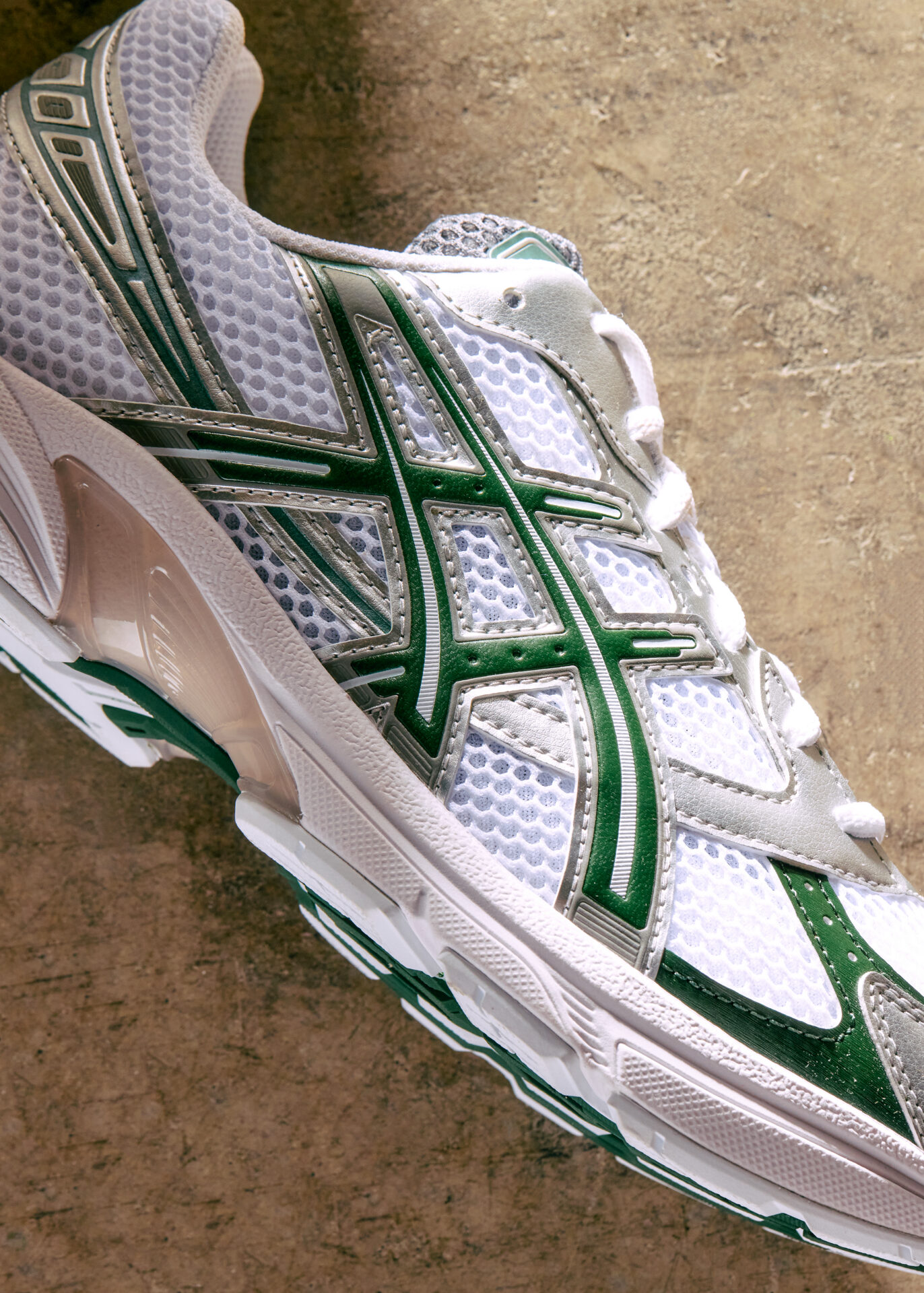 ASICS GEL-1130 in white & green.
